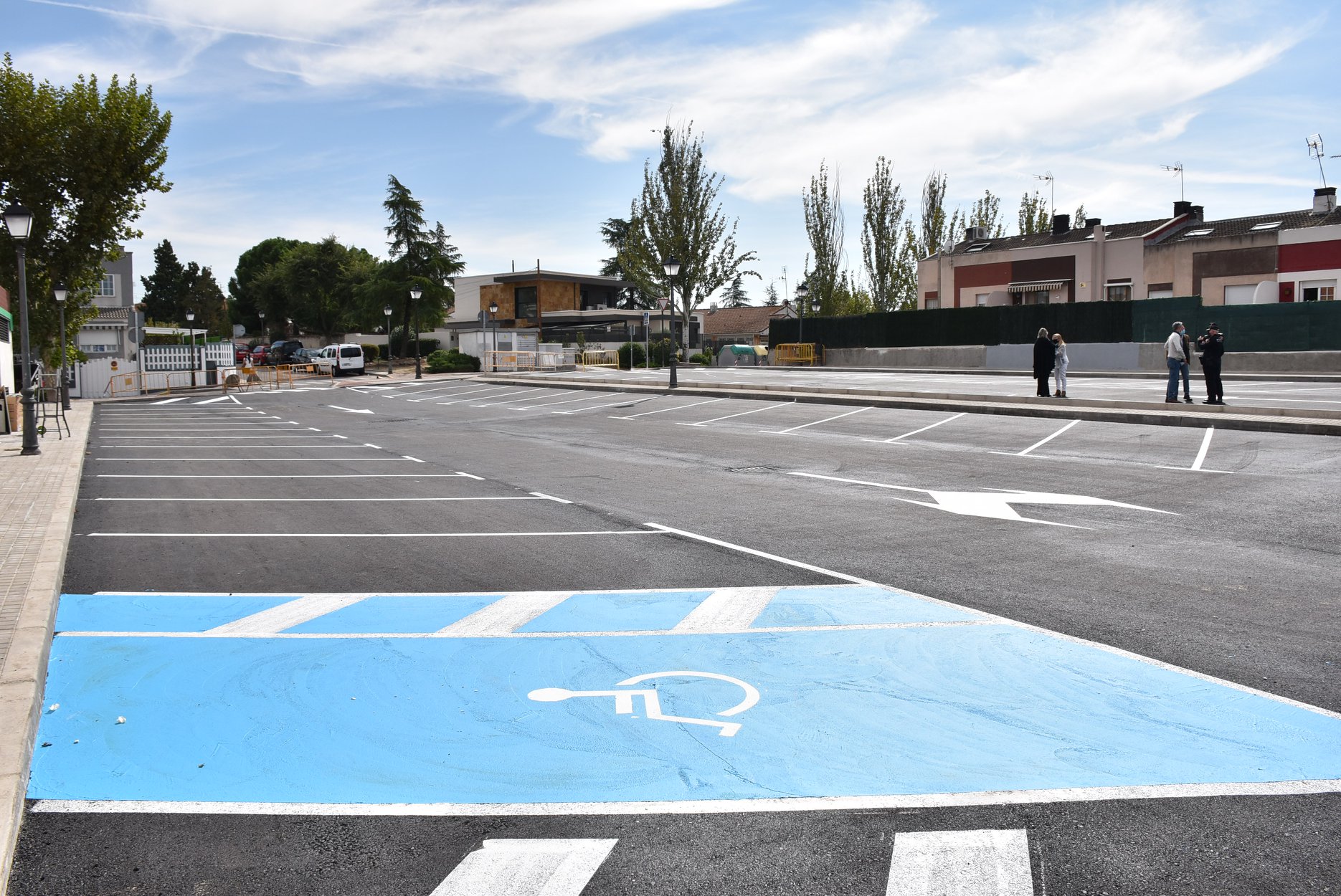 Texto Alternativo: El Ayuntamiento habilita un nuevo aparcamiento municipal en la calle Fernando III