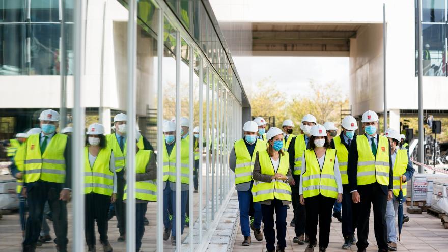 Texto Alternativo: El nuevo Hospital de Emergencias Enfermera Isabel Zendal ya alcanza el 90% de su construcción