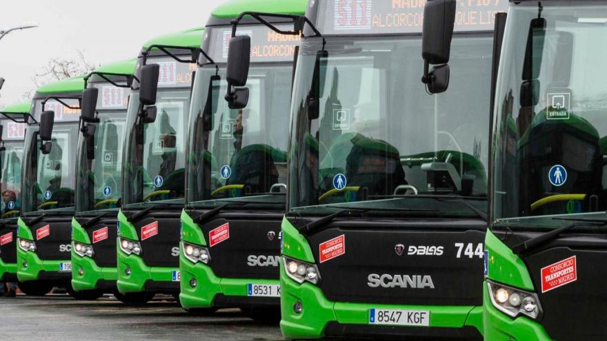 Texto Alternativo: El Gobierno de la Comunidad de Madrid refuerza el servicio de autobuses con motivo de la festividad de Todos los Santos