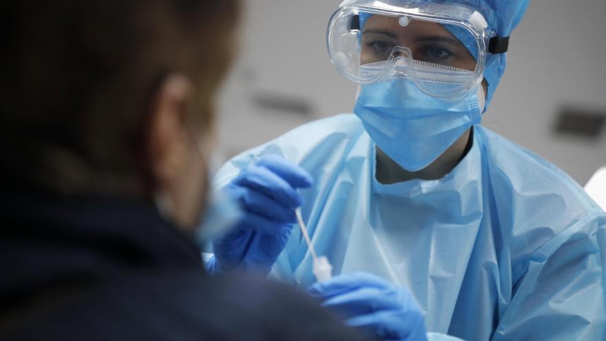 Texto Alternativo: Dedicamos más de 21 millones de euros en nuevos EPIs y material sanitario frente al COVID-19