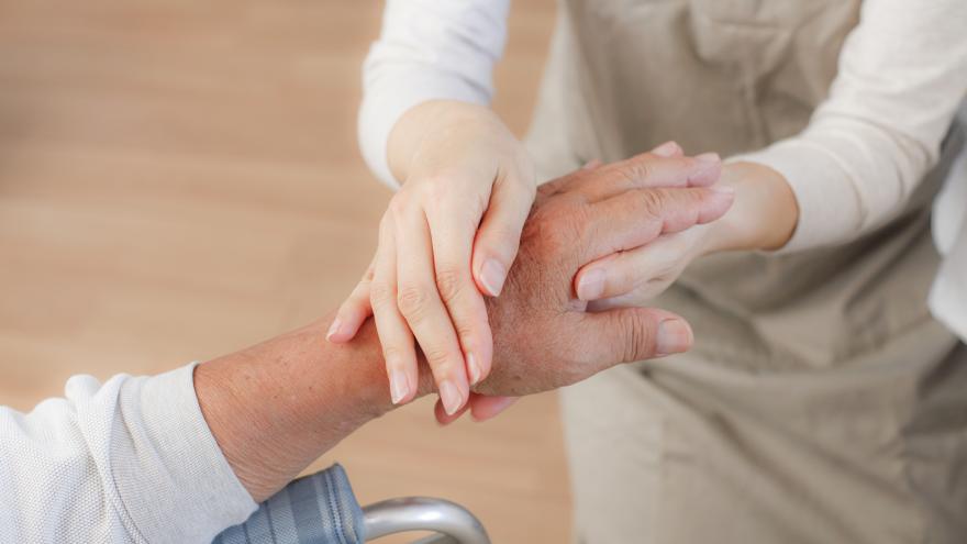 Texto Alternativo: El Gobierno de la Comunidad de Madrid destina 5,1 millones a la Residencia de Mayores Enfermos de Alzheimer de Getafe