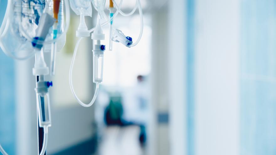 Texto Alternativo: La Comunidad de Madrid abreel proceso de adscripción voluntaria de profesionales para el Hospital Isabel Zendal