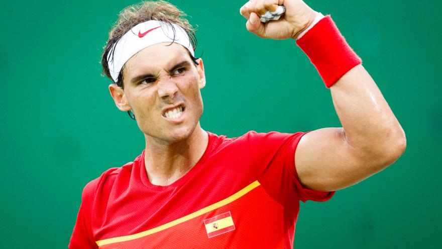 Texto Alternativo: La Comunidad inicia los trámites para conceder al tenista Rafa Nadal la Gran Cruz de la Orden del Dos de Mayo