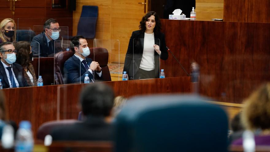 Texto Alternativo: Díaz Ayuso anuncia que la Tarjeta Sanitaria Virtual recogerá la información sobre pruebas COVID