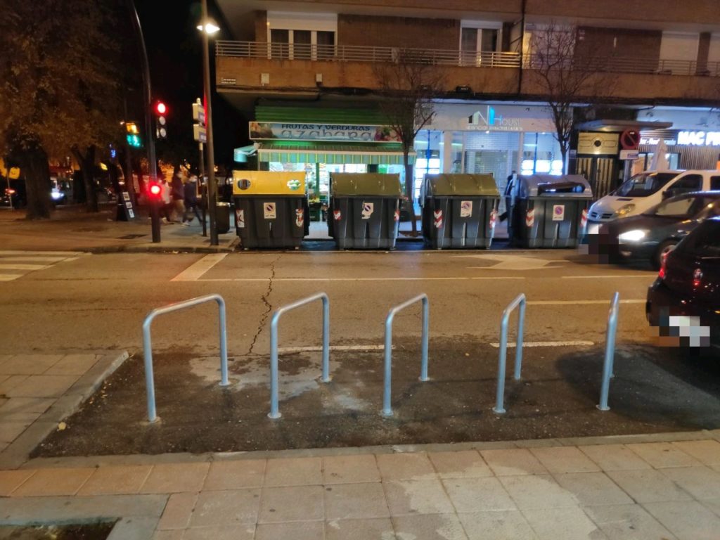 Texto Alternativo: Getafe instala 300 nuevos aparcamientos para vehículos de dos ruedas