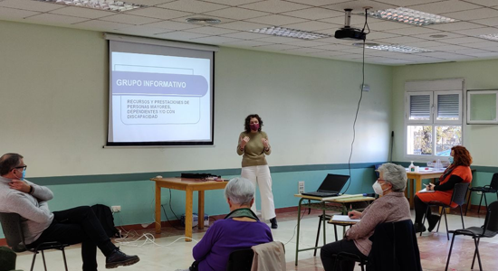 Texto Alternativo: La Delegación de Servicios Sociales del Ayuntamiento de Leganés mantiene el primero de una serie de encuentros con entidades sociales para hacer balance de un año clave en la ciudad