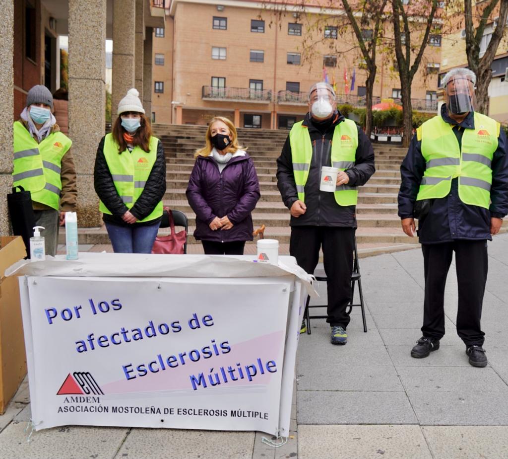 Texto Alternativo: La Asociación AMDEM celebra en Móstoles el Día Nacional de la Esclerosis Múltiple