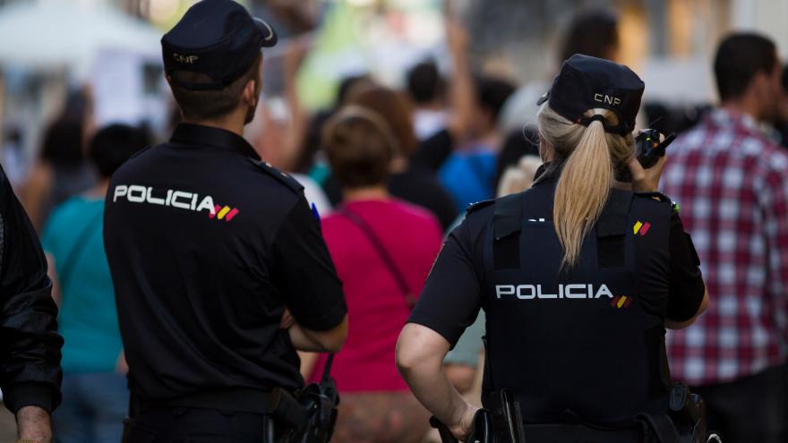 Texto Alternativo: Realizaremos pruebas de COVID-19 a los policías nacionales que regresen a la región