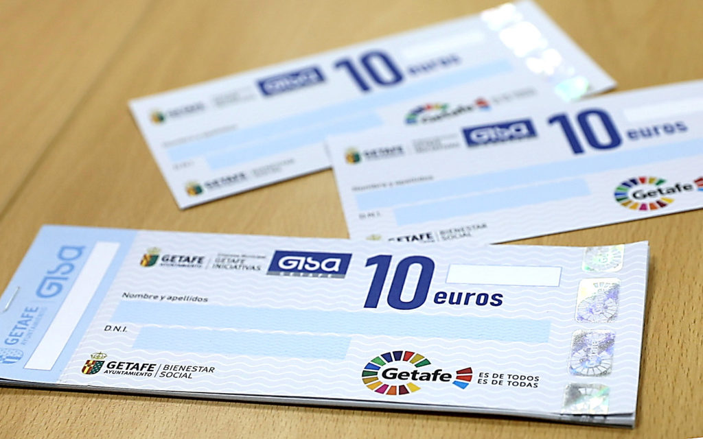 Texto Alternativo: GISA entrega 12.650 ‘Cheques Sociales’ a 765 familias de Getafe afectadas por la crisis de la COVID-19