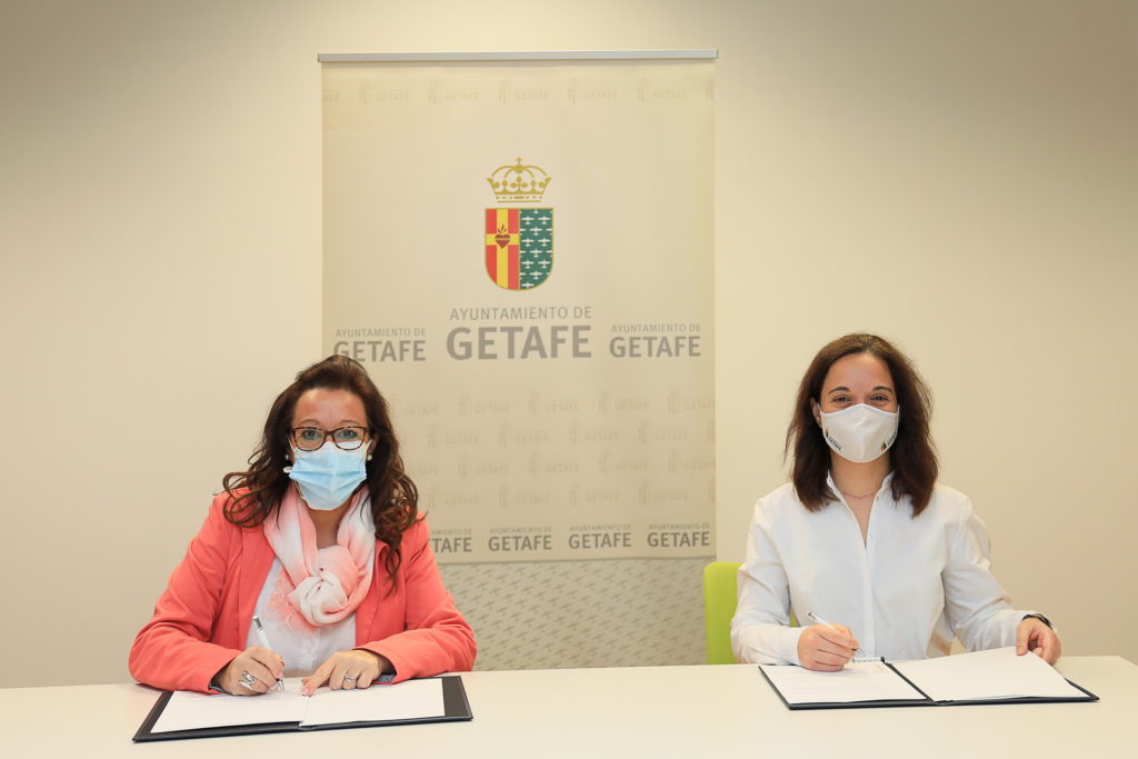 Texto Alternativo: Ayuntamiento y Dedines renuevan su colaboración en Getafe