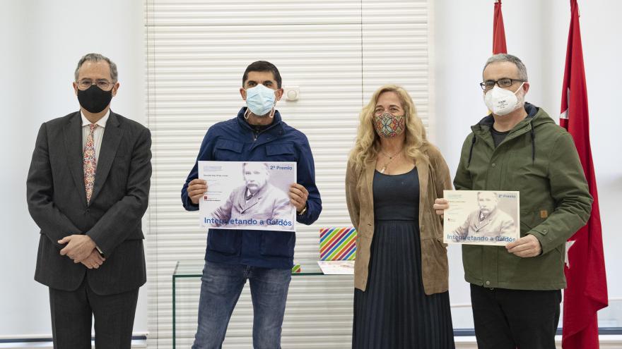 Texto Alternativo: Valoramos la gran calidad de los trabajos de los alumnos en el concurso Interpretando a Galdós