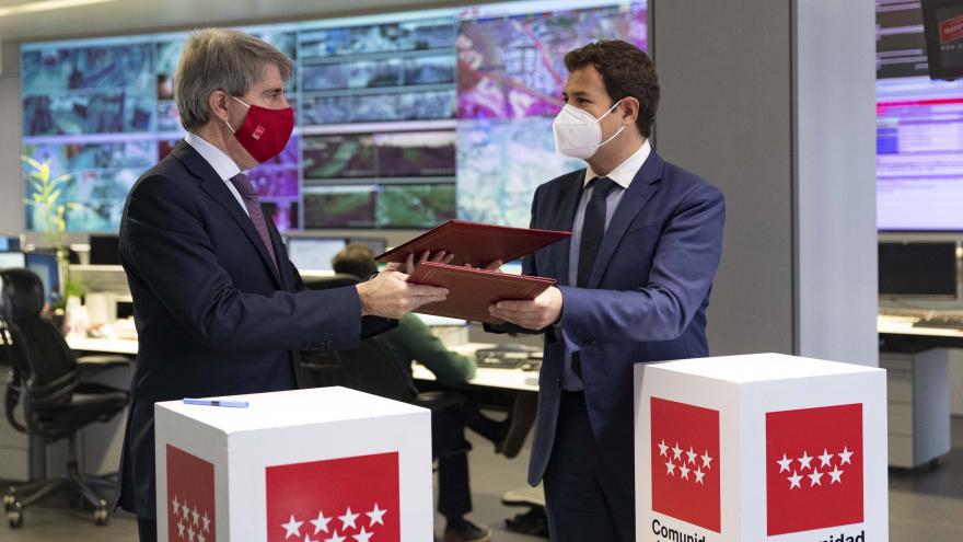 Texto Alternativo: El Gobierno de la Comunidad de Madrid colabora con el Ayuntamiento de Las Rozas en materia de innovación en movilidad y transporte
