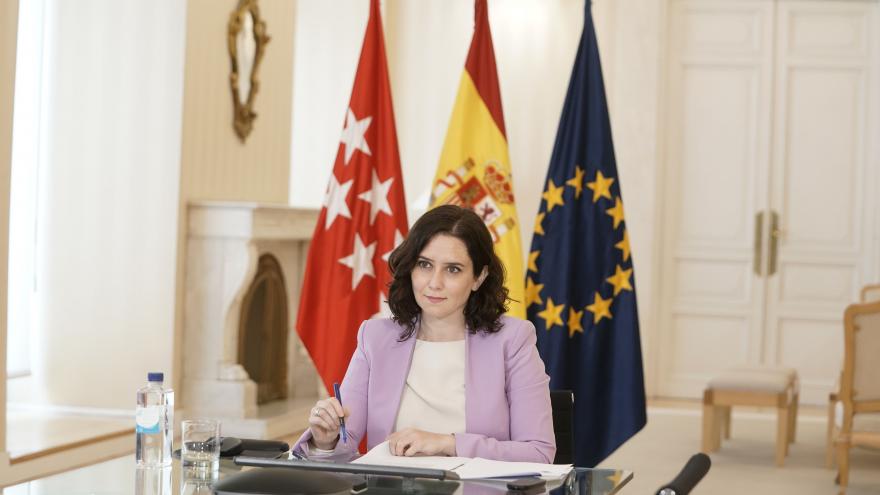 Texto Alternativo: Díaz Ayuso insta a analizar dónde está la brecha de la desigualdad