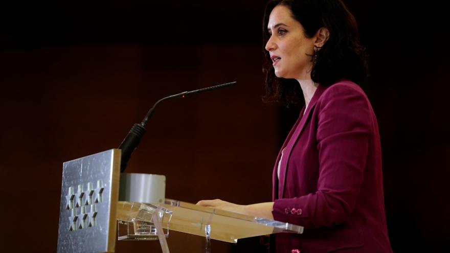 Texto Alternativo: Díaz Ayuso insta a entregarse “al rearme moral y político” que España necesita