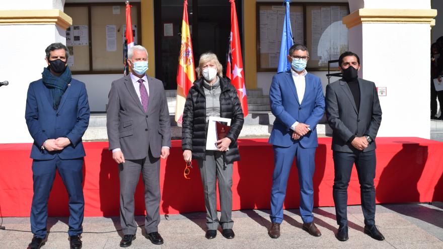 Texto Alternativo: El Hospital Infanta Sofía recibe un reconocimiento a su labor sanitaria por la pandemia de Covid-19