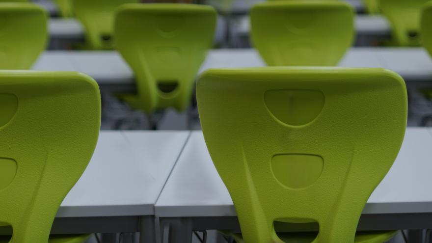 Texto Alternativo: La Comunidad de Madrid destina casi medio millón de euros a reparaciones en centros educativos públicos