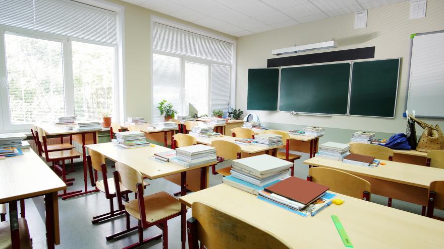 Texto Alternativo: Las oposiciones para 3.700 plazas públicas de profesores de la Comunidad comenzarán el 19 de junio