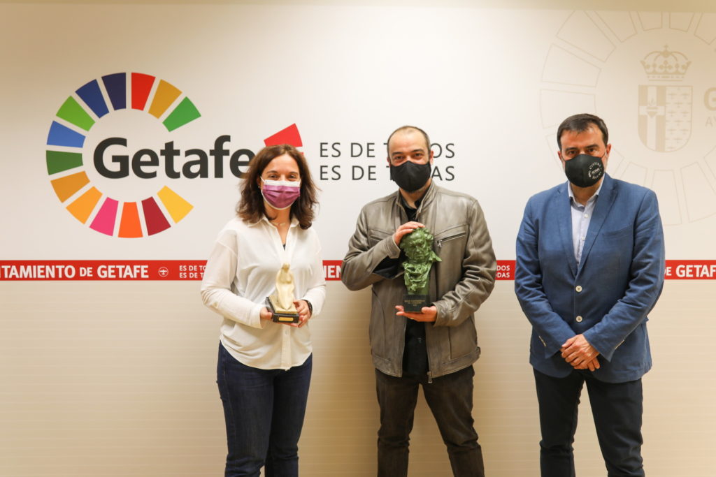 Texto Alternativo: Recepción al getafense Manuel Carbajo, ganador del Goya 2021