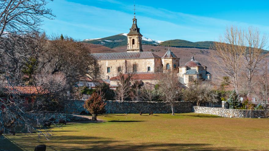 Texto Alternativo: El Gobierno de la Comunidad de Madrid propone en marcha un servicio lanzadera de autobús entre Rascafría y Cotos