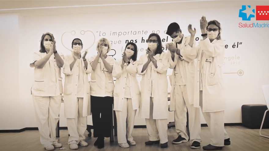 Texto Alternativo: El Hospital de La Princesa rinde homenaje a las enfermeras en su año más duro por la pandemia