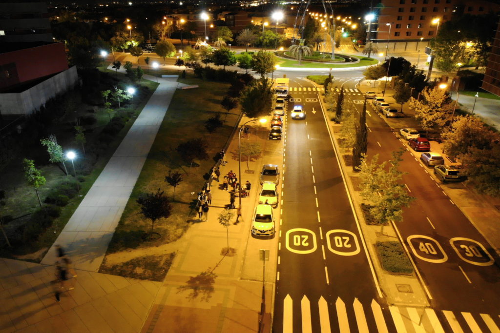 Texto Alternativo: La Unidad de Drones de la Policía Local realiza varias actuaciones contra botellones