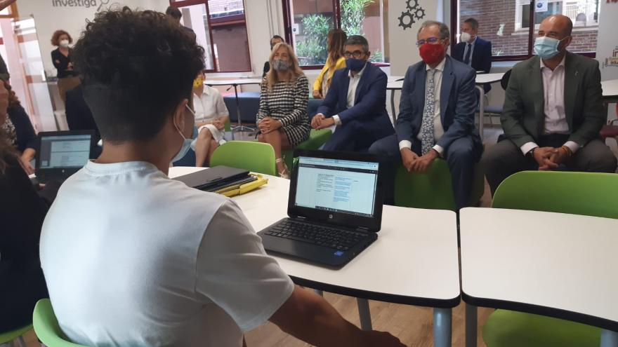Texto Alternativo: El Gobierno de la Comunidad de Madrid abreuna nueva convocatoria para proyectos de innovación educativa