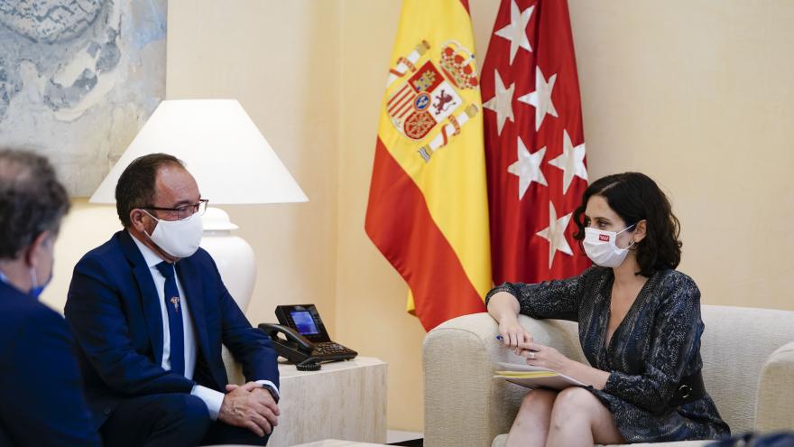 Texto Alternativo: Díaz Ayuso respalda la candidatura de Madrid a Patrimonio Mundial del Paseo del Prado y El Retiro