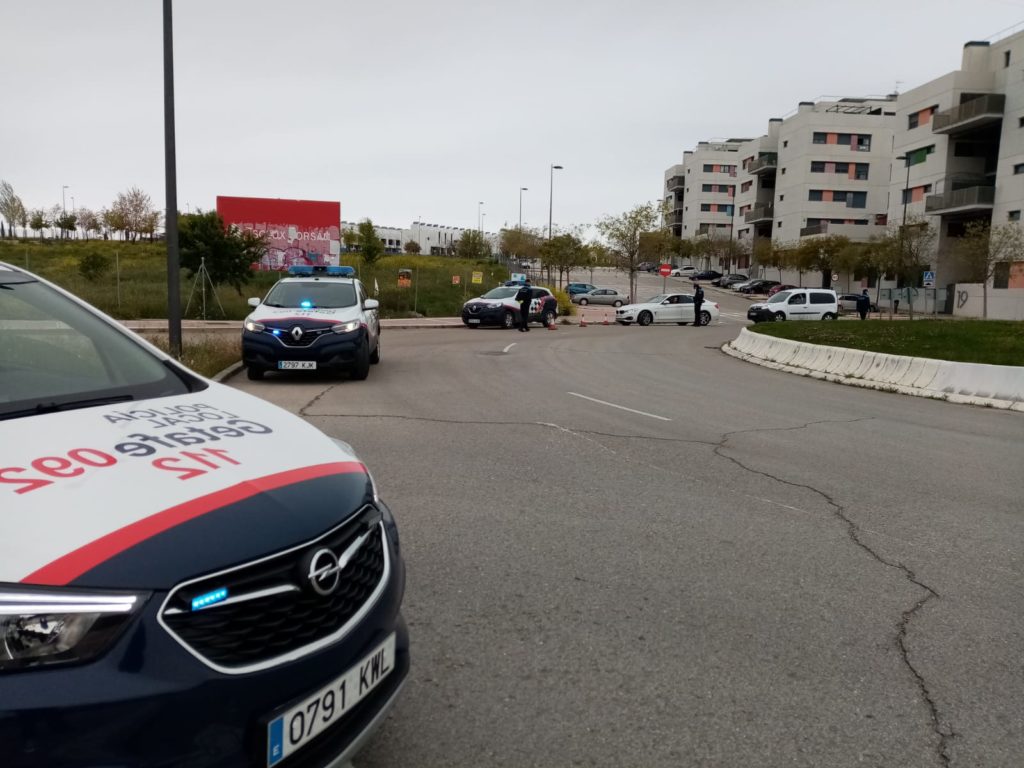 Texto Alternativo: Policía Local incrementa la vigilancia en piscinas y circulación durante el verano