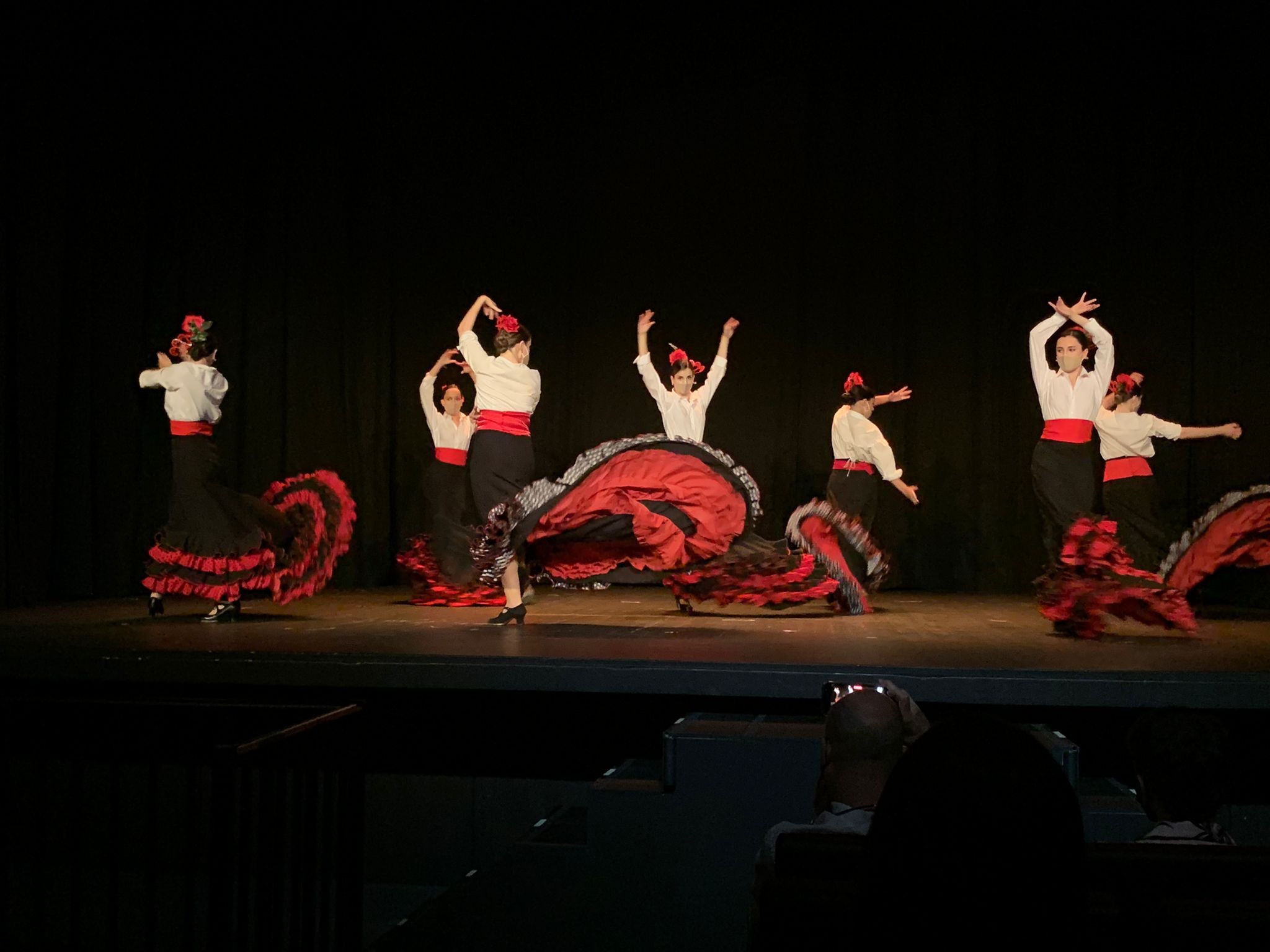 Texto Alternativo: La Escuela de Danza Ciudad de Móstoles cerró el curso 2020-2021