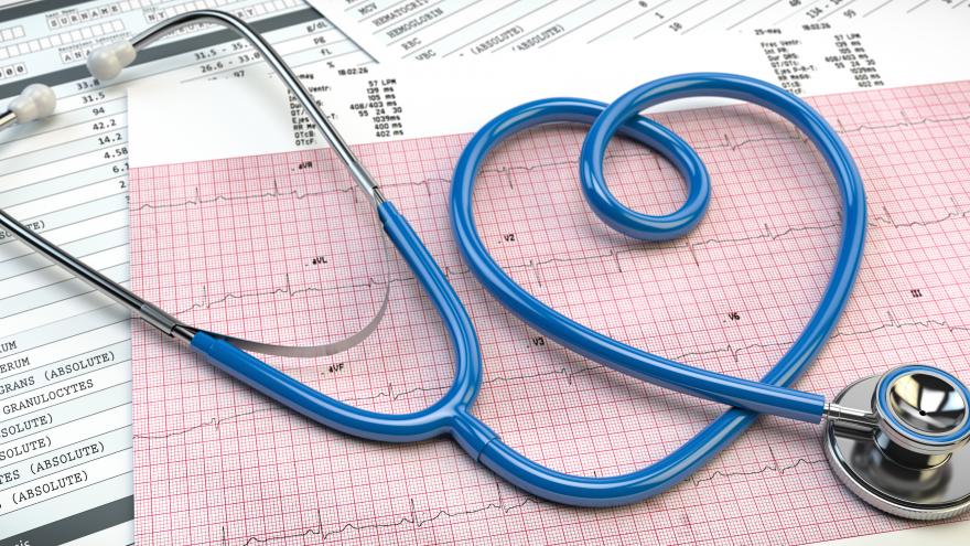Texto Alternativo: 5 de los 10 primeros MIR de España eligen hospitales universitarios de la Comunidad para formarse