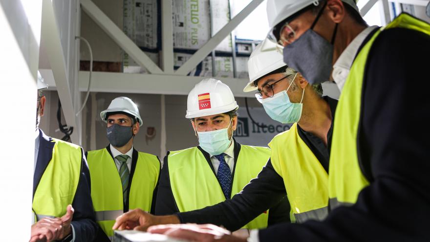 Texto Alternativo: La Comunidad de Madrid inicia el proceso de electrificación de las flotas urbana e interurbana de autobuses