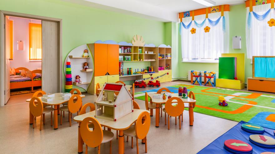 Texto Alternativo: El Gobierno de la Comunidad recibe más de 33.000 solicitudes de becas de Educación Infantil para el curso 2021/22