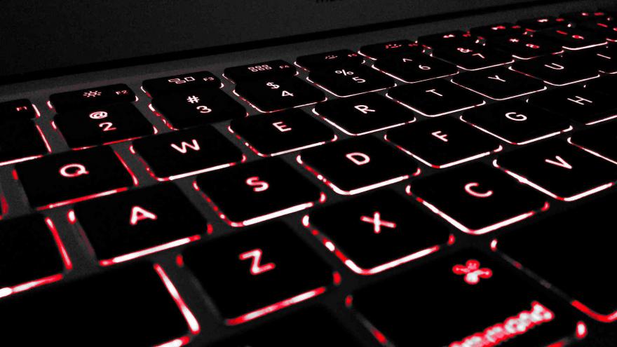 Texto Alternativo: Obligación de relacionarse por medios electrónicos con la Comunidad de Madrid