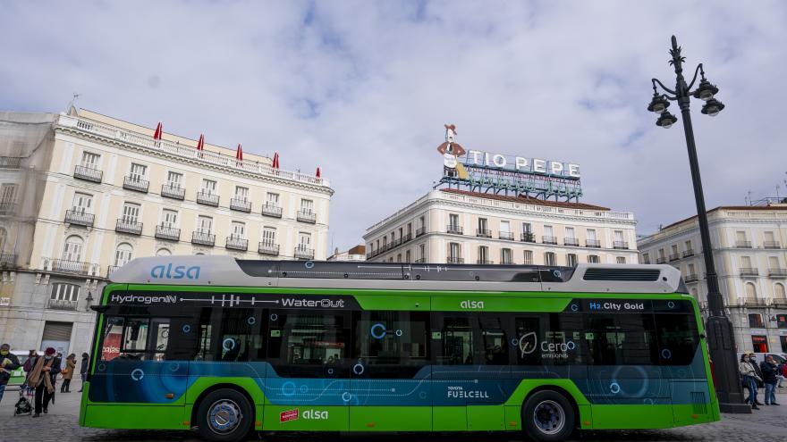 Texto Alternativo: Contamos ya con un tercio de los autobuses interurbanos propulsados por energías limpias