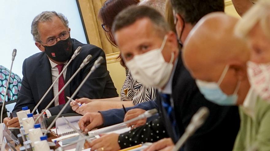 Texto Alternativo: Planteamos la máxima presencialidad y el mayor plan de refuerzo escolar para el próximo curso