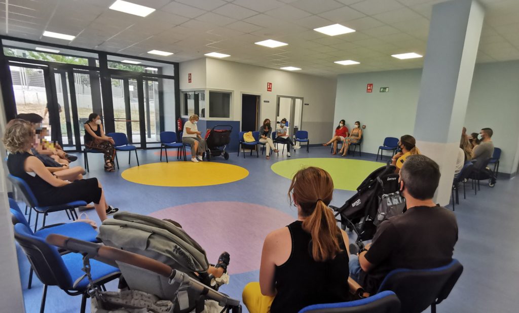 Texto Alternativo: Normalidad en el inicio del curso de la nueva Escuela Infantil Municipal Arcoíris
