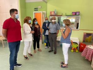 Texto Alternativo: Inicio del curso 2021/2022: Alcorcón apuesta por la mejora del mantenimiento y el refuerzo de la limpieza, pero reclama a la Comunidad de Madrid más recursos