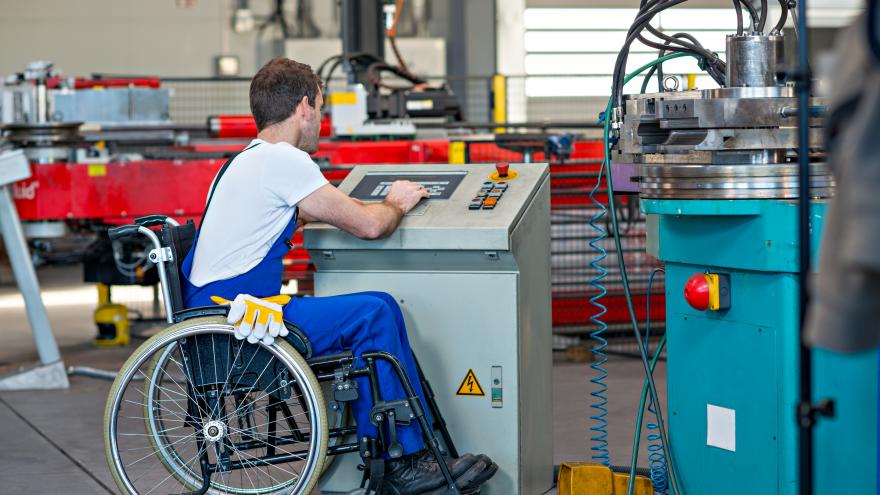 Texto Alternativo: Las entidades sin ánimo de lucro ya pueden solicitar las ayudas para la inserción sociolaboral
