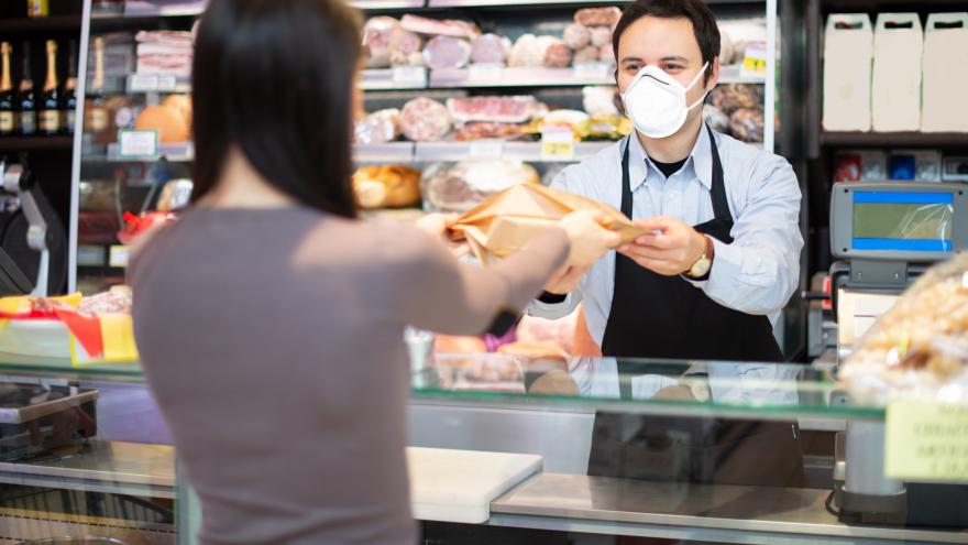 Texto Alternativo: Lideramos las ventas del comercio minorista en 2021 con un incremento acumulado del 10%