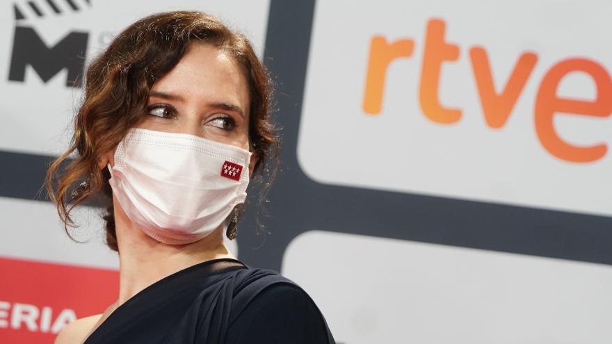 Texto Alternativo: Díaz Ayuso en los Premios Platino 2021: “Madrid es la casa de todos los acentos”