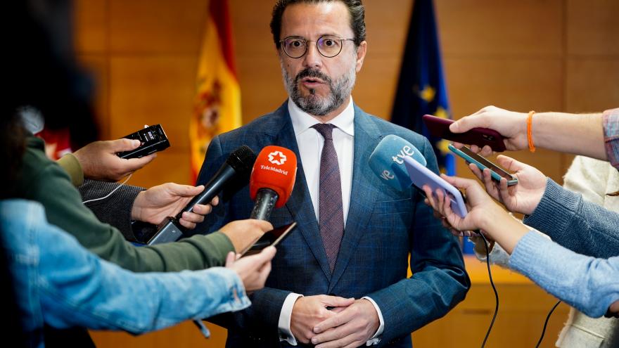 Texto Alternativo: Lideramos la creación de empleo efectivo durante el último año