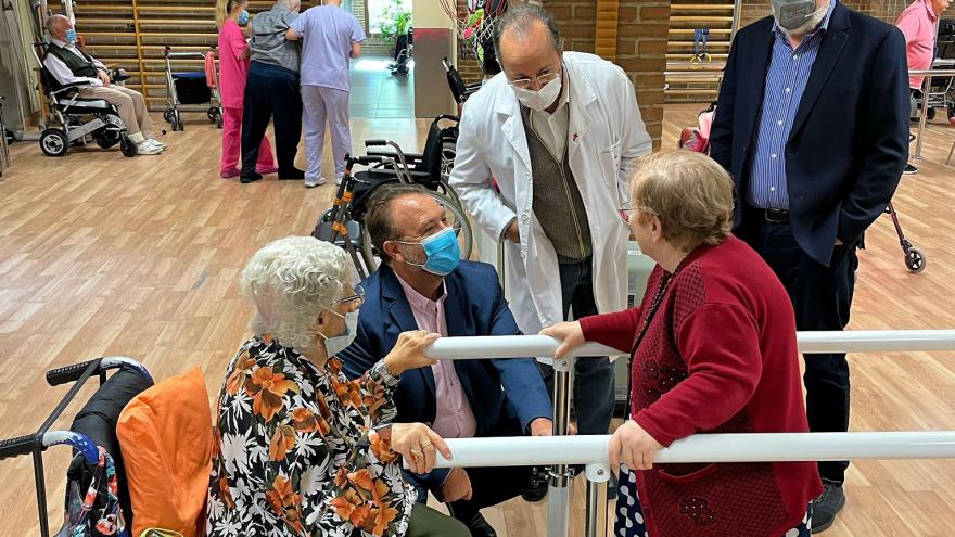 Texto Alternativo: Entra en vigor el nuevo protocolo de actuación en residencias de mayores