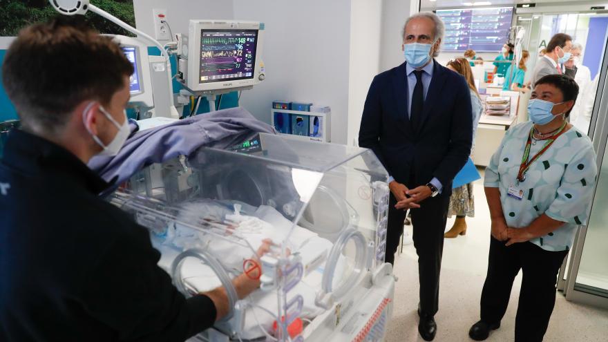 Texto Alternativo: El Hospital 12 de Octubre desarrolla un modelo integral de cuidados del bebé prematuro y su familia