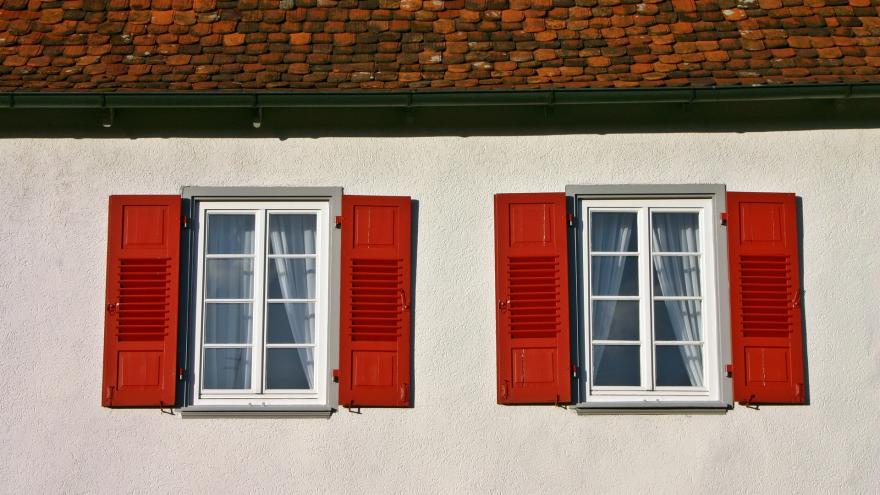 Texto Alternativo: La Comunidad amplia en 450.000 euros los Planes Renove de ascensores y ventanas con 30.000 beneficiarios