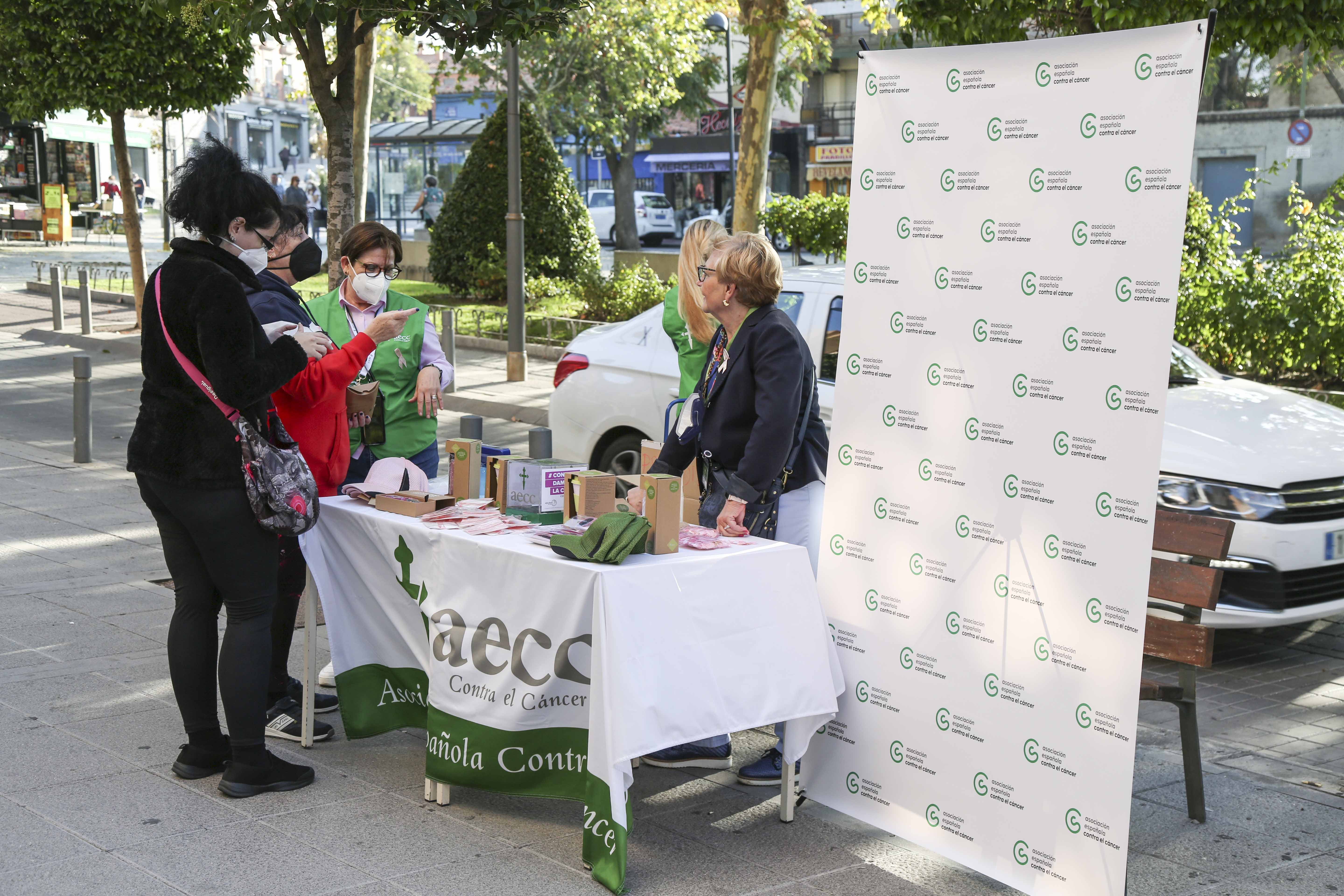 Texto Alternativo: Móstoles se suma a la celebración del Día Mundial del Cáncer de Mama