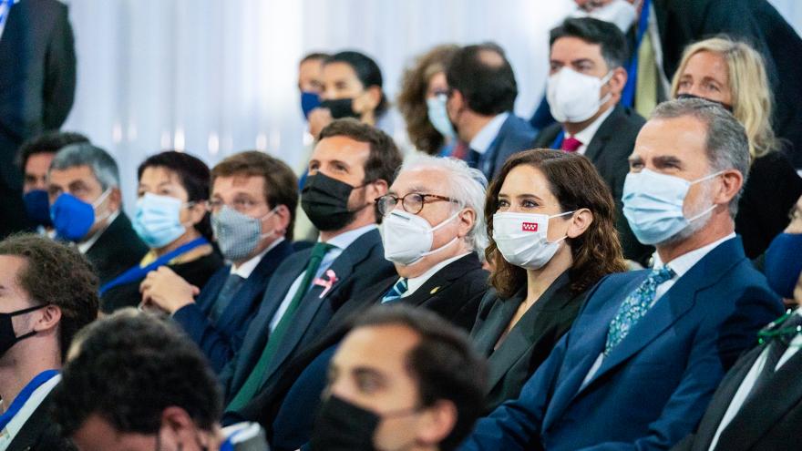 Texto Alternativo: Díaz Ayuso asiste a la inauguración de la nueva sede del IE Business School