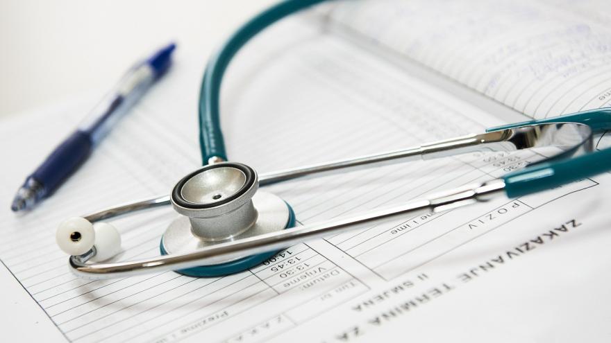 Texto Alternativo: Primaria pone en marcha un Centro de Atención Telefónica sobre trámites administrativos
