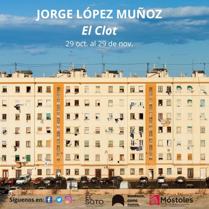 Texto Alternativo: Jorge López Muñoz presenta en el Centro Sociocultural El Soto su trabajo fotográfico sobre la identidad del pueblo gitano