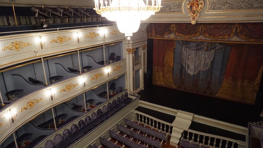 Texto Alternativo: El Gobierno de la Comunidad de Madrid celebra el 250 aniversario del teatro Real Coliseo Carlos III con una programación especial