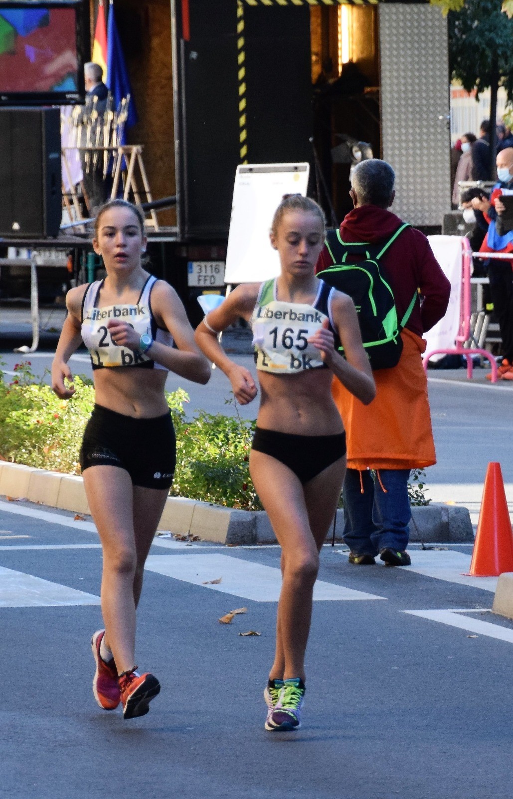Texto Alternativo: La mostoleña Claudia Mier Mardomingo bate el récord de Madrid de 2 km marcha